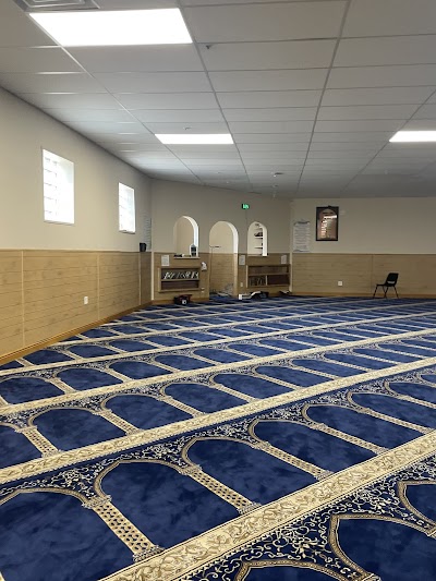 Tawba Islamic Center logo